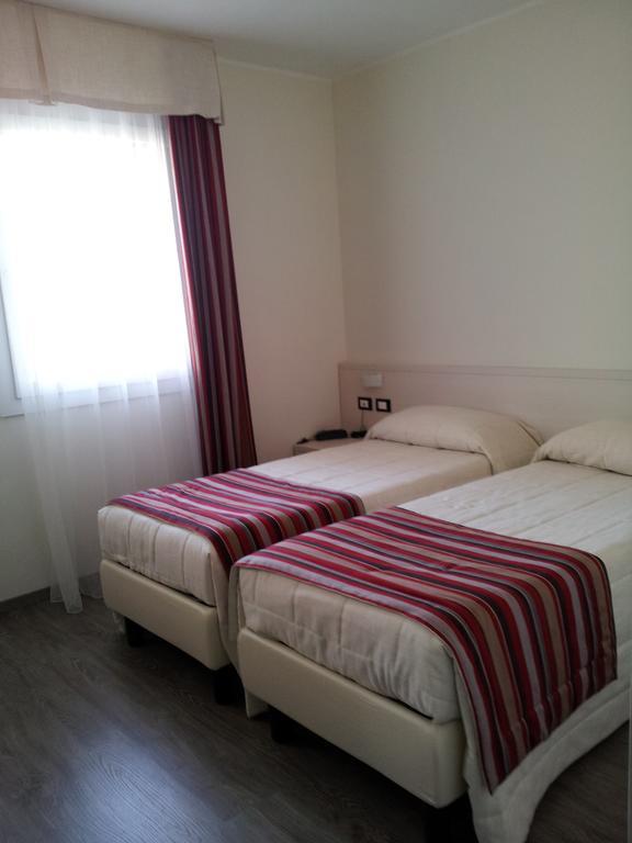 Sirio Life Hotel Trissino Bagian luar foto