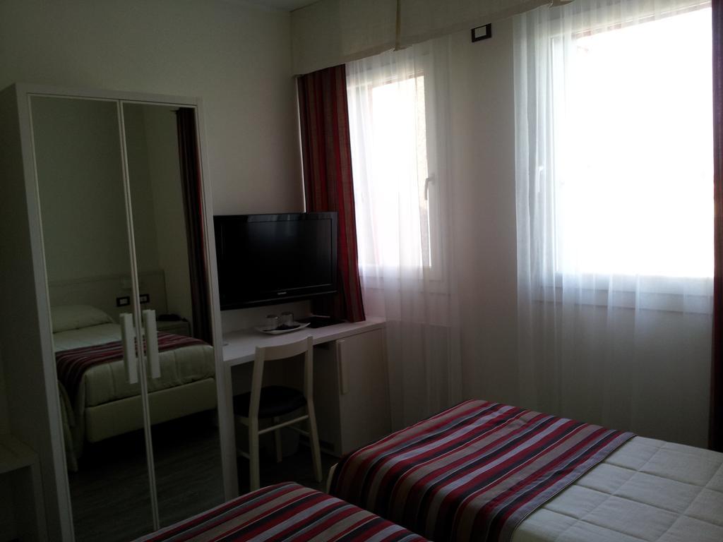 Sirio Life Hotel Trissino Bagian luar foto